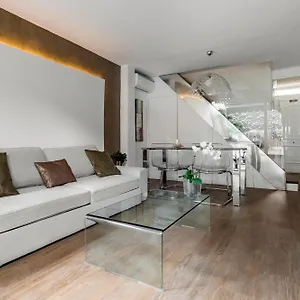 Independiente De Diseno Con Patio Privado Madrid